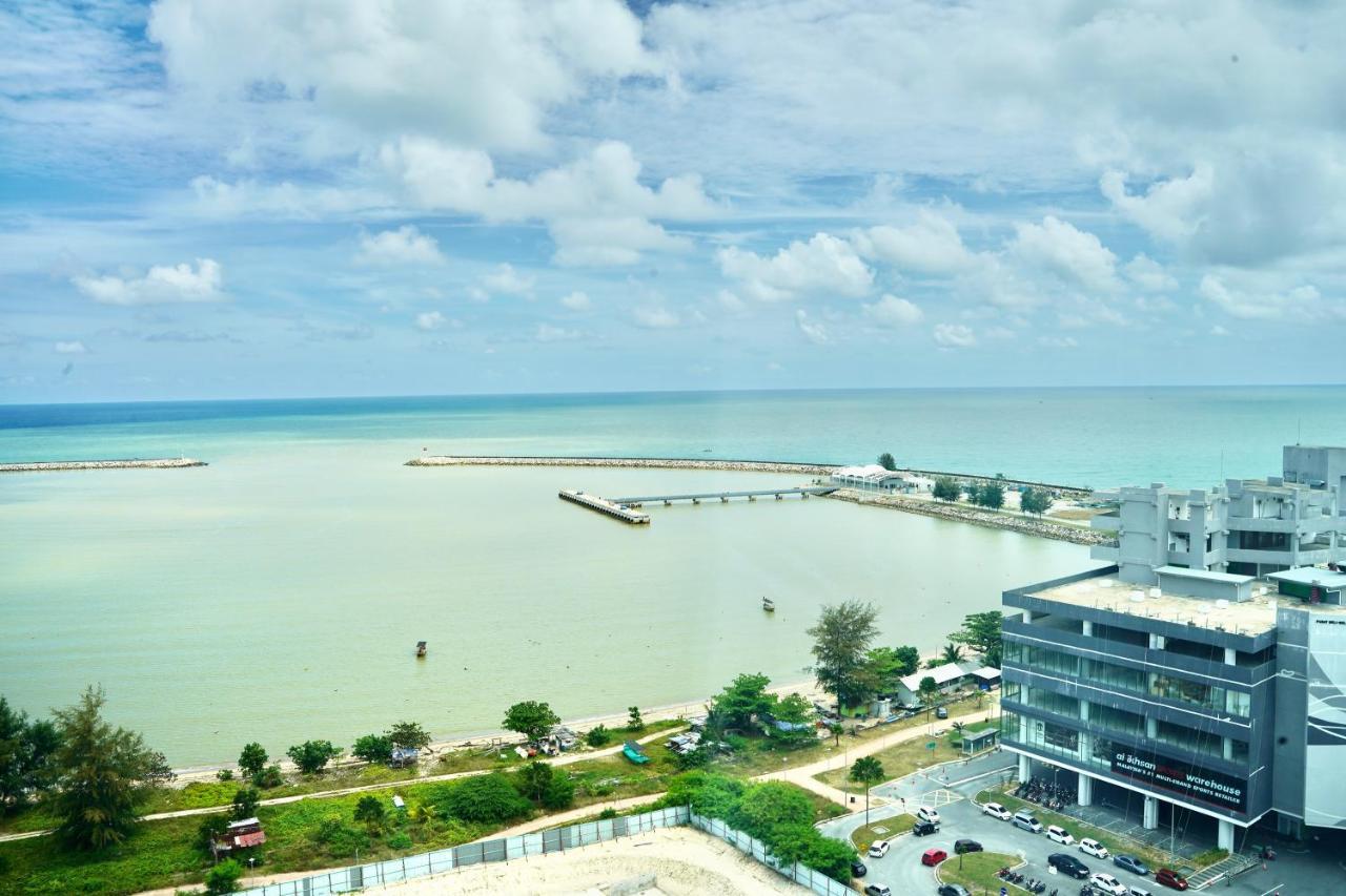 Casa Callisto Homestay - New Seaview With Pool 3Br Apartment Ladang Tanjung 쿠알라트렝가누 외부 사진